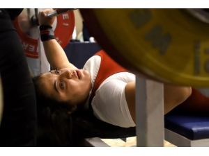 Kocaeli’de Bedensel Engelliler Halter Türkiye Şampiyonası Heyecanı