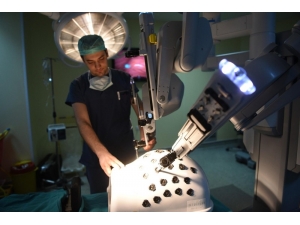Eü Tıp Fakültesi Hastanesi Robotik Cerrahide Rekor Sayıya Ulaştı