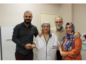 Kanser Kadına Aynı Anda 11,5 Saatlik 2 Büyük Operasyon