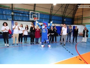 Anadolu Efes, Euroleague One Team Projesi’nin Altıncı Çalışmasını Gerçekleştirdi