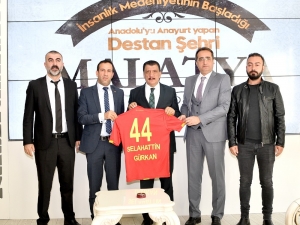 Yeni Malatyaspor Yönetimi Başkan Gürkan’ı Ziyaret Etti