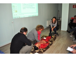 Kütahya Afad Ve Ptt Personeline İlk Yardım Eğitimi