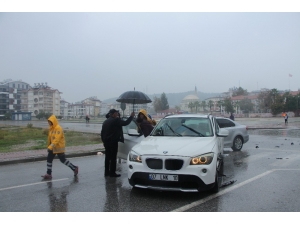 Antalya’da Trafik Kazası: 1 Yaralı