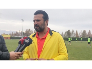 Bülent Uygun: "Formanın Hakkını Vermeyen Kim Olursa Olsun, Bu Takımda Yeri Yoktur"