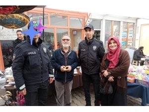 Polisten Esnaf Ve Vatandaşa Uyarı