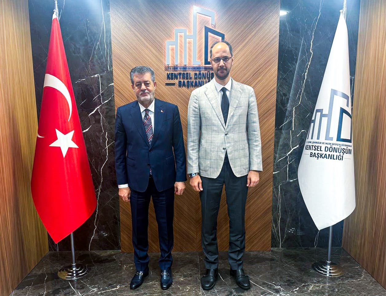 sirnak-ta-kentsel-donusum-icin-ilk-adim-atildi-riskli-alanlar-bilimsel-olarak-incelenecek