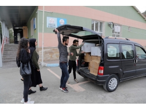 Üniversite Öğrencileri Vicdanlarını İyilikle Besledi