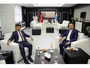 Rektör Karacoşkun İka Genel Sekreteri Akyılmaz İle Bir Araya Geldi