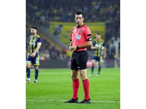 Trabzonspor - Galatasaray Maçında Ali Palabıyık Düdük Çalacak