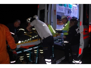 Kazaya Müdahale Eden Polise Otomobil Çarptı