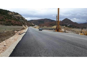 Göçen Yol Tekrar Trafiğe Açıldı