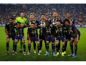 Fenerbahçe Savunmada Sınıfta Kaldı