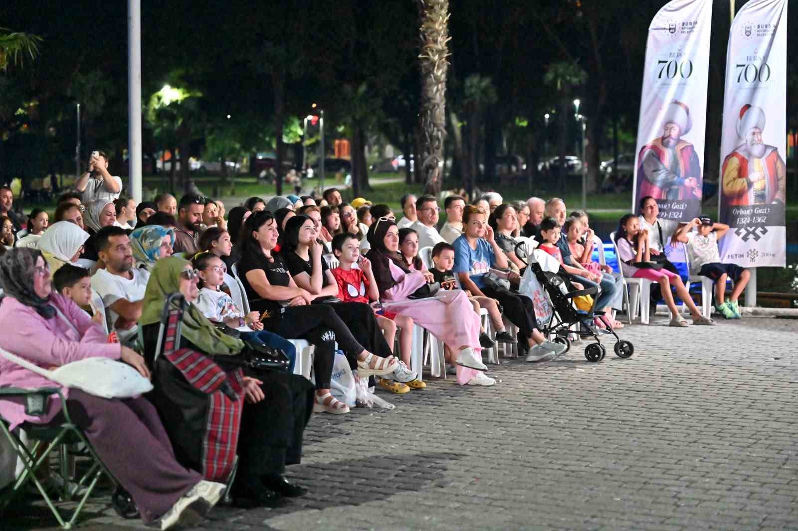 buyuksehir-den-kulturpark-ta-yesilcam-esintisi