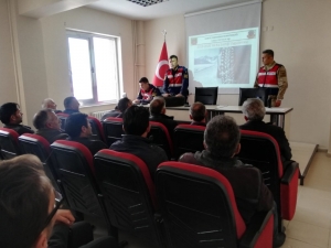 Kars’ta Kış Lastiği Ve Kış Tedbirleri Semineri