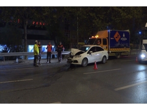 Esenler’de Trafik Kazası: 4 Kişi Yaralandı