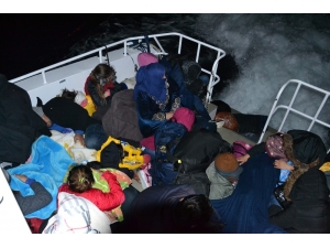 Kuşadası’nda 2 Ayrı Operasyonda 68 Düzensiz Göçmen Yakalandı