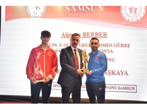 Vali Kaymak: “İsteğimiz Samsunspor’un Süper Lig’e Çıkması"