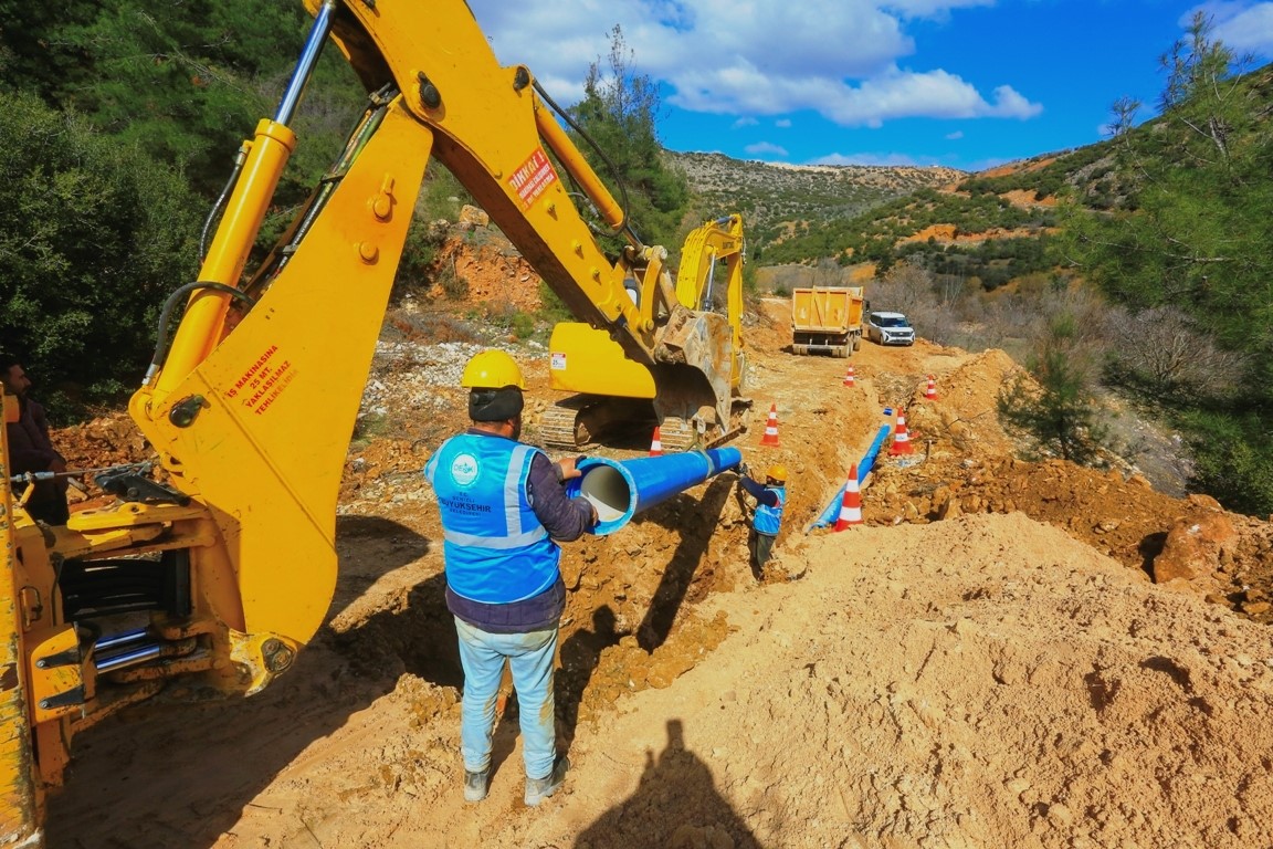 deski-cal-in-2-bin-850-metrelik-icme-suyu-terfi-hattini-yeniledi