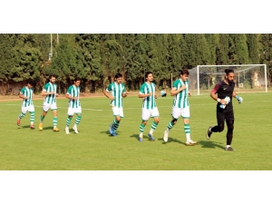 Salihli Belediyespor Seyircisiz Maçta Kazanmak İstiyor