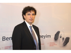 Prof. Dr. Ataş: "Ülkemizde İşitme Kaybı Sorunu Yaşayan İnsanların Sayısı Milyonun Üzerinde"