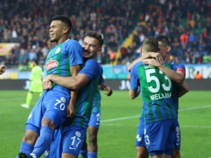 Süper Lig: Çaykur Rizespor: 3 - Konyaspor: 1 (Maç Sonucu)