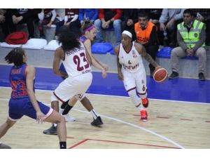 Kadınlar Basketbol Süper Ligi: Elazığ İl Özel İdare: 95 - Adana Basketbol: 86