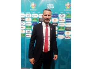 Galler Teknik Direktörü Ryan Giggs: “Türk Taraftarlar Çok Ateşli”