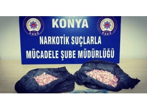 Uyuşturucu Tacirlerine Operasyon: 8 Gözaltı