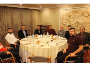 Bandırmaspor’a Moral Yemeği