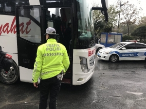 15 Temmuz Demokrasi Otogarı’nda Kış Lastiği Denetimi
