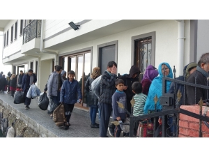 Çanakkale’de 99 Düzensiz Göçmen Yakalandı