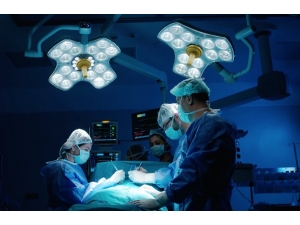 İleri Teknoloji Cerrahi Başarıya Katkı Sunuyor