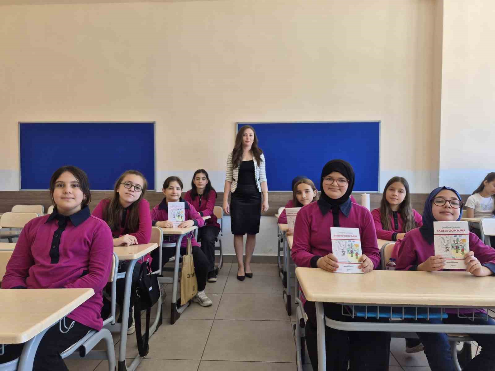 minik-yurekler-kalemleriyle-gazze-nin-sesi-oldular