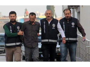 Uyuşturucu Bağımlısı, Annesini Odunla Uykuda Öldürmüş