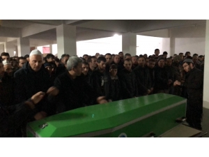 Balık Tutmak İçin Gittiği Gölde Boğulan Genç Son Yolculuğuna Uğurlandı