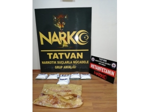 Bitlis’te Uyuşturucu Ve Sigara Operasyonu