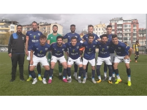 Birinci Küme B Grubu Lideri Başakpınar Belediyespor Deplasmandan 3 Puan İle Döndü