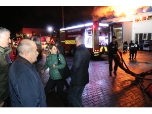 Düzce’de Otomotiv Yedek Parça Fabrikasında Çıkan Söndürüldü