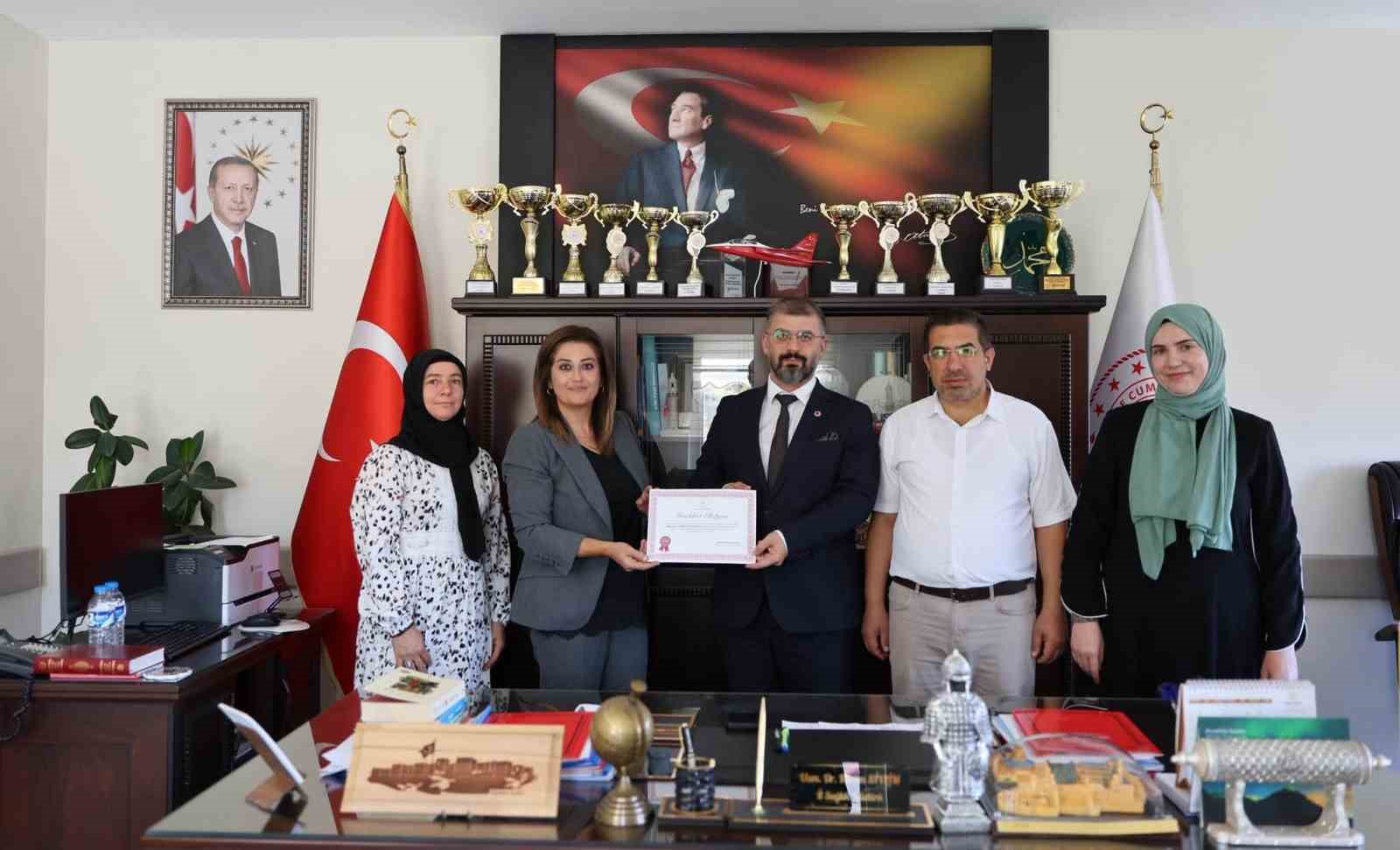 bayburt-ta-saglikli-cocuk-saglikli-gelecek-programinda-hedef-asildi