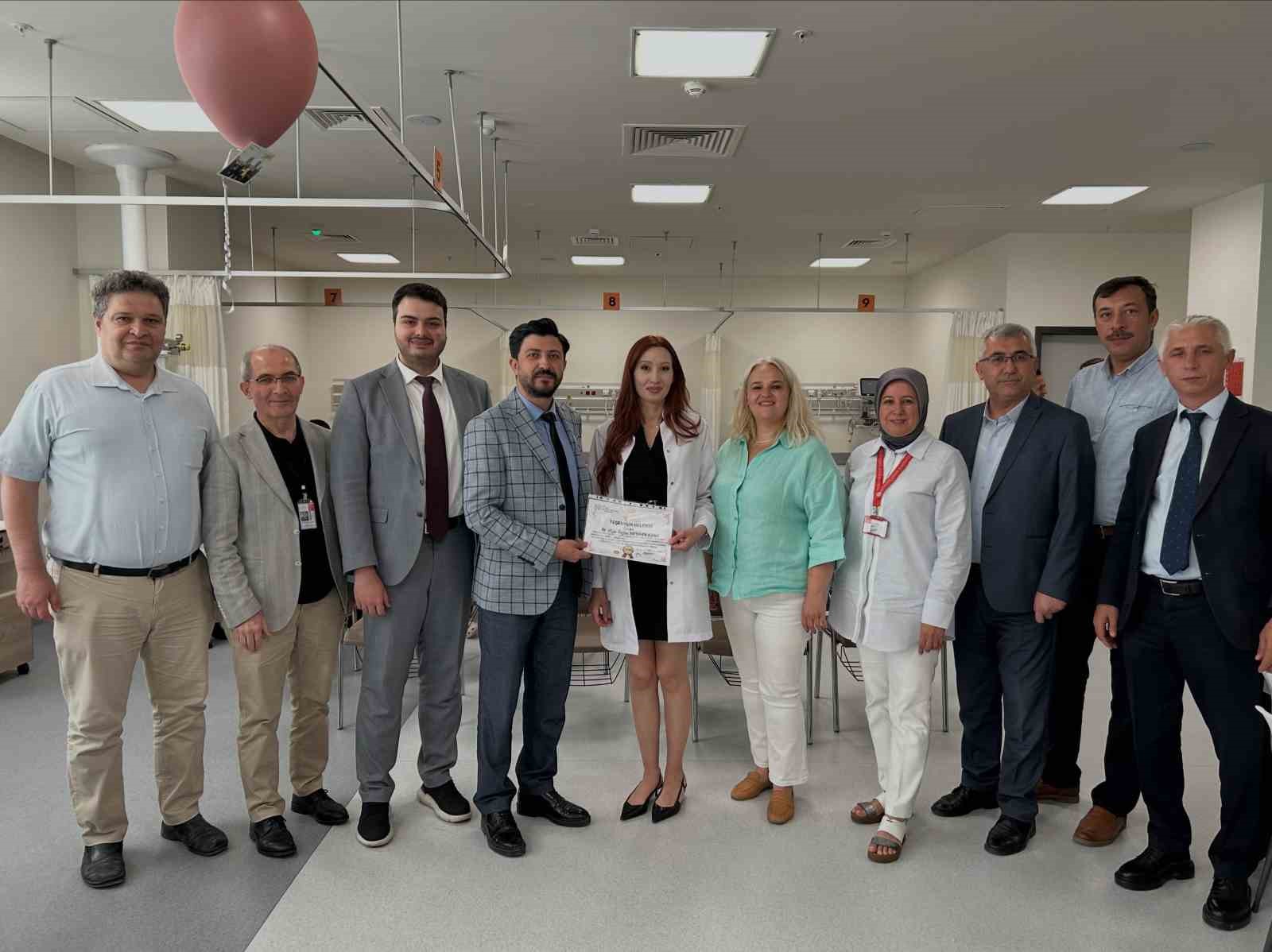 kutahya-sehir-hastanesi-nde-genel-cerrahi-uzmani-sevinci