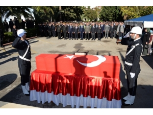 Görevi Başında Kalp Krizi Geçirerek Hayatını Kaybeden Polis Memleketine Uğurlandı