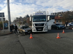 Karabük’te Trafik Kazası: 2 Yaralı