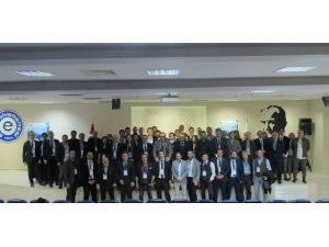 Eü’de Yüz Ve Kulak Rekonstrüksiyonu Konulu Toplantı