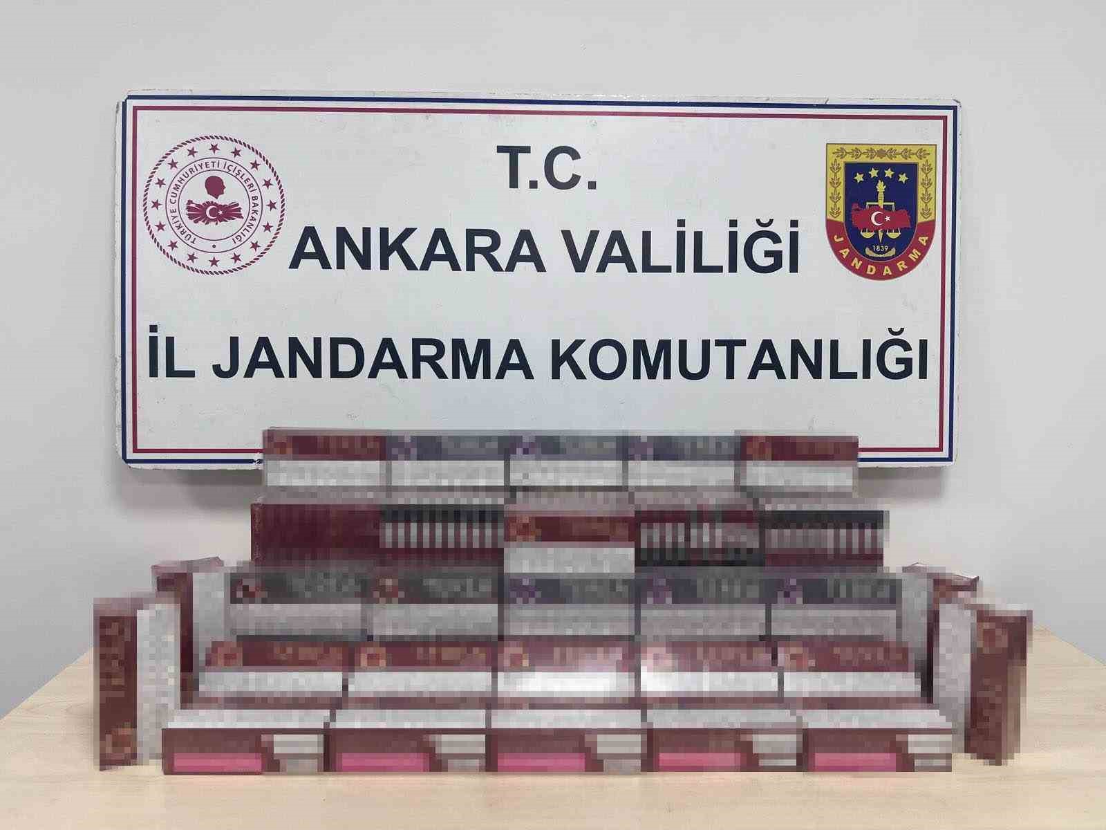 ankara-da-okul-cevrelerindeki-denetimlerde-75-karton-kacak-elektronik-sigara-tutunu-ele-gecirildi