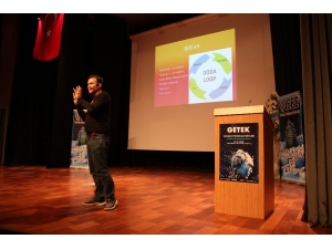 Kullanıcılar Dijital Alışkanlıklarının Bir Algoritmayla Yönetilmesini İstemiyor