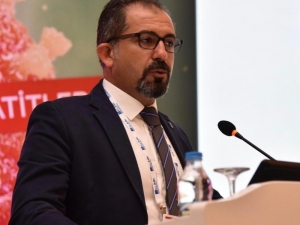 Doç. Dr. Karakeçili: “Hıv/aıds Sosyal İlişkilerle Bulaşmaz”