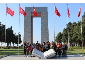 Çomü’de Birinci Sınıf Öğrencilerine Yönelik Şehitlik Ziyaretleri Projesi Devam Ediyor