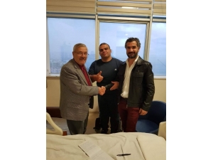 Düştü Felç Oldu, 19 Yıl Sonra Kuşadası’nda Yürüdü