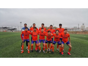 Arapgirspor Liderliği Bırakmak İstemiyor