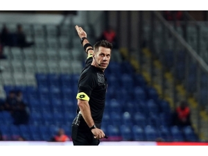 İ.m. Kayserispor - Çaykur Rizespor Maçı Hakemleri Açıklandı